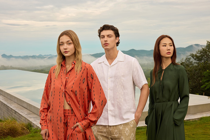 จิม ทอมป์สัน ถ่ายทอดความงามจากทิวเขาและผ้ามัดหมี่ ผ่านคอลเลกชันใหม่ “Jim’s Field of Dreams”