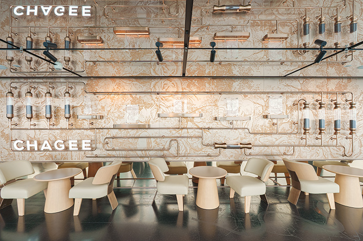 ที่แรกที่เดียว CHAGEE Mahanakhon สร้างปรากฏการณ์จิบชาเหนือเมฆ พร้อมวิวหลักล้านแบบ 360 องศา กับ Tea Bar บนชั้น 74 ที่สูงที่สุดในโลก