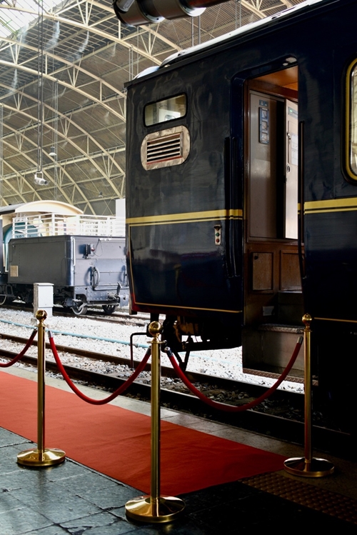 Jim Thompson x The Blue Jasmine ออกเดินทางสู่ 4 เมืองมรดกโลกไทย บนรถไฟหรู