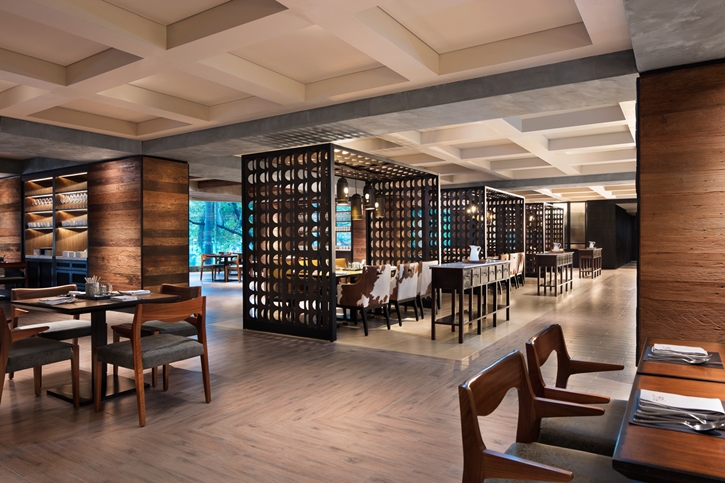 ฉลองวันขอบคุณพระเจ้า “Thanksgiving” สไตล์อเมริกันดั้งเดิม  ณ ห้องอาหารโกจิ คิทเช่น+บาร์ 