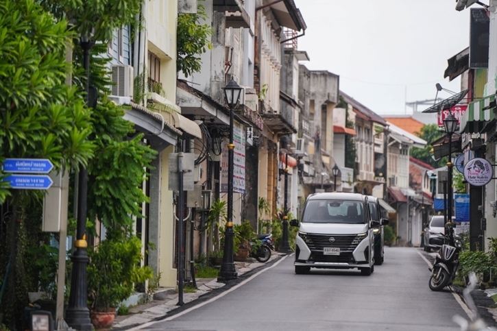 เที่ยวไปชิมไป สัมผัสเสน่ห์เมืองใต้ในทริป Funtast(e)tic สไตล์นิสสัน เซเรน่า อี-พาวเวอร์