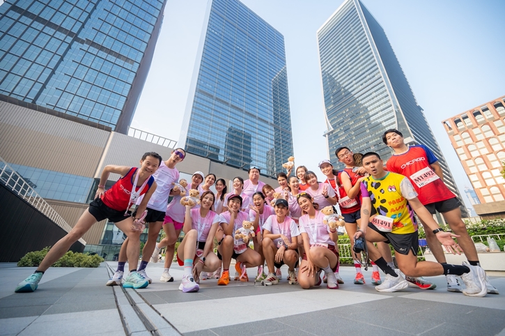 “Pink Ribbon Run 2025” รวมพลังนักวิ่งนับพัน สร้างแรงบันดาลใจอันยิ่งใหญ่สู่สังคม นำรายได้ 1.2 ล้านบาทมอบแก่สถาบันมะเร็งแห่งชาติ