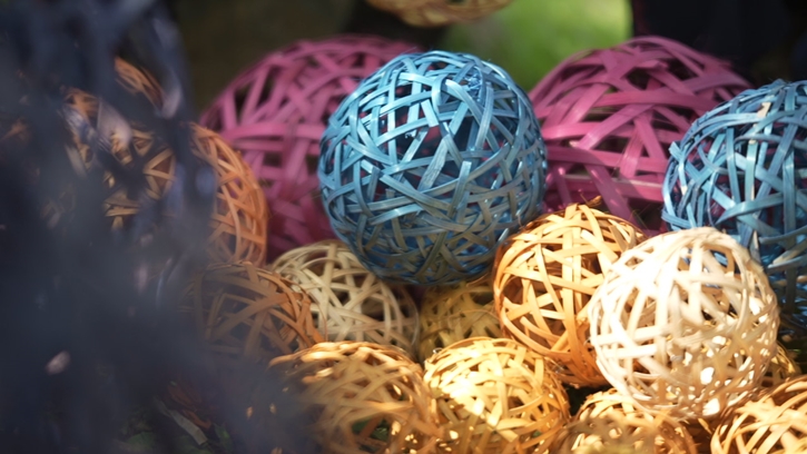 มูลนิธิแม่ฟ้าหลวงฯ ร่วมกับ เซ็นทรัล เชียงราย สืบสานพระปณิธานสมเด็จ พระบรมราชชนนีพันปีหลวง ถ่ายทอดภูมิปัญญา 4 ชนเผ่าล้านนา สู่งานศิลป์