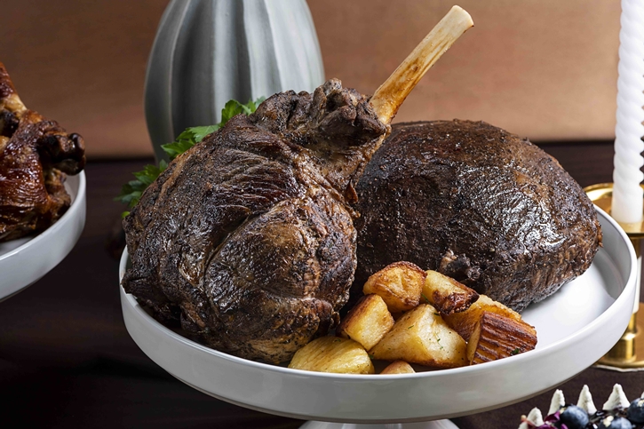 ฉลองวันขอบคุณพระเจ้าพร้อมหน้าทั้งครอบครัวด้วยมื้อแห่งความสุข ณ ห้องอาหารเจดับบลิว คาเฟ่ โรงแรมเจดับบลิว แมริออท กรุงเทพฯ