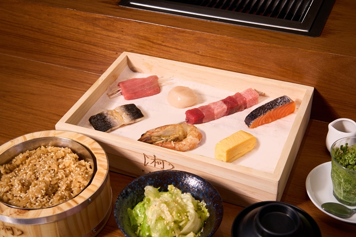 KAYAKI ขยายความสำเร็จสู่สาขาสองที่เซ็นทรัล เอ็มบาสซี ชูคอนเซ็ปต์ศิลปะการย่างปลาแบบญี่ปุ่นดั้งเดิม