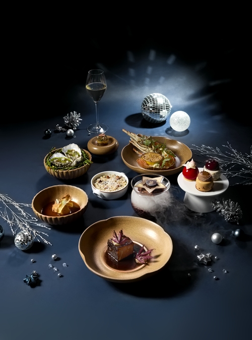 ‘The Celestial Christmas Ball’ เฉลิมฉลองเทศกาลแห่งความสุขจาก The Ritz-Carlton, Bangkok