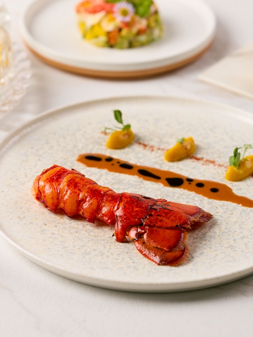 โรงแรมเดอะ เซนต์ รีจิส กรุงเทพฯ ต้อนรับเทศกาลส่งท้ายปีภายใต้ธีม ‘TIMELESS WONDER’