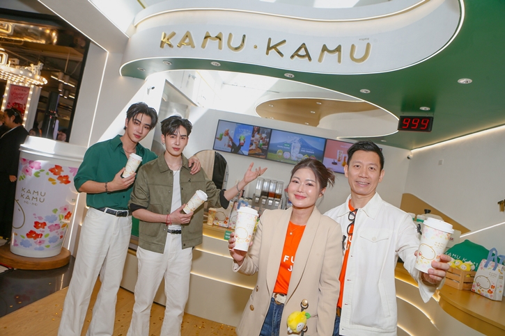 คามุ คามุ รีแบรนด์ครั้งใหญ่ในรอบ 14 ปี ท้าชิงส่วนแบ่งตลาดชานม-กาแฟ  ดันแบรนด์ไทยเข้าถึงคนรุ่นใหม่ ชูจุดแข็ง “คุณภาพ ความสดใหม่ ในราคาเข้าถึงได้”