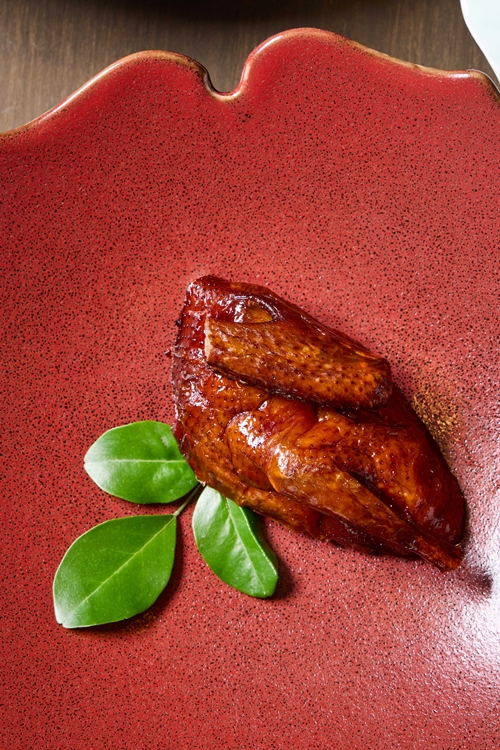 ส่งท้ายปีเก่าต้อนรับปีใหม่อย่างประทับใจ กับ "Sunset Sharing Set"  ณ เคย์ บาย วิคกี้เชง (K by Vicky Cheng)