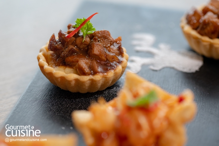 ชิม “ชุดน้ำชายามบ่ายธีมคริมสต์มาส ปี 2025” ของ Avani Sukhumvit Bangkok Hotel