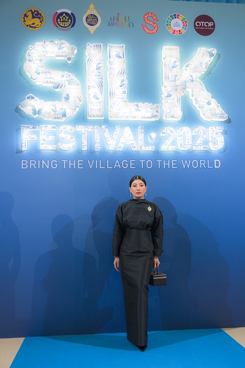 สมเด็จพระเจ้าลูกเธอ เจ้าฟ้าสิริวัณณวรี นารีรัตนราชกัญญา เสด็จเป็นองค์ประธานในพิธีเปิดงาน  “Silk Festival 2025 สู่การพัฒนาที่ยั่งยืน” 