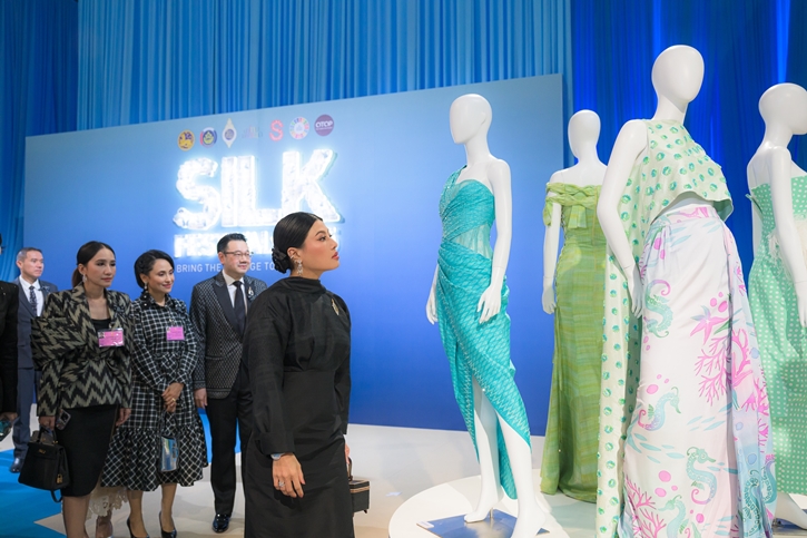 สมเด็จพระเจ้าลูกเธอ เจ้าฟ้าสิริวัณณวรี นารีรัตนราชกัญญา เสด็จเป็นองค์ประธานในพิธีเปิดงาน  “Silk Festival 2025 สู่การพัฒนาที่ยั่งยืน” 