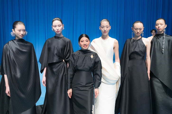 สมเด็จพระเจ้าลูกเธอ เจ้าฟ้าสิริวัณณวรี นารีรัตนราชกัญญา เสด็จเป็นองค์ประธานในพิธีเปิดงาน  “Silk Festival 2025 สู่การพัฒนาที่ยั่งยืน” 