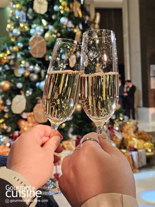 เจิดจรัส! The St. Regis Bangkok x Swarovski Festive Afternoon Tea ชุดน้ำชายามบ่ายเฟสทีฟเหนือกาลเวลาของ The St. Regis Bangkok