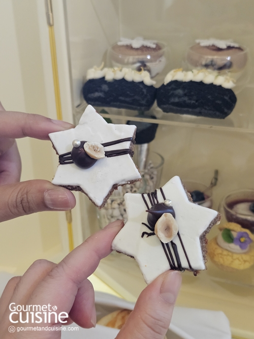เจิดจรัส! The St. Regis Bangkok x Swarovski Festive Afternoon Tea ชุดน้ำชายามบ่ายเฟสทีฟเหนือกาลเวลาของ The St. Regis Bangkok
