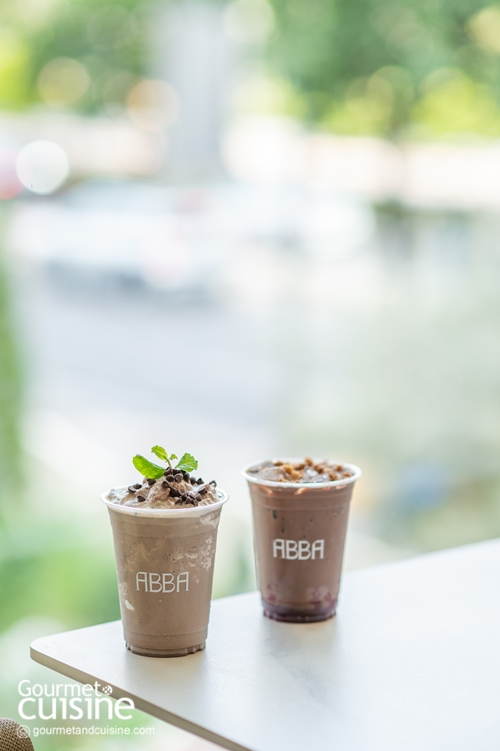 หลบความวุ่นวายของคนเมืองไปพักใจพร้อมอิ่มท้องที่ ABBA Café & All-day Dining