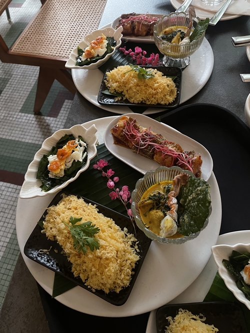 บ้านดาหลา บาย อังคณา เมื่อศาสตร์อาหารไทยผสานความรู้จากวิทยาลัยดุสิตธานี