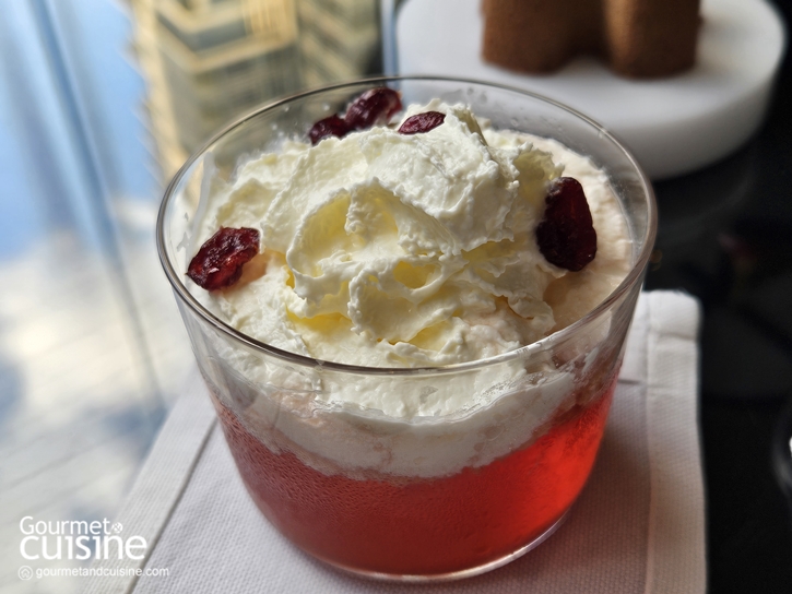 Four Seasons Hotel Bangkok เพิ่มความอบอุ่นหัวใจตลอดเทศกาลคริสต์มาสด้วย The Holiday Afternoon Tea