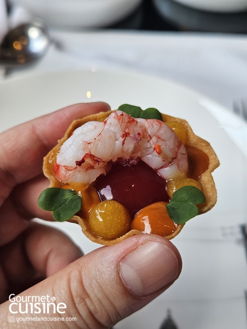 Four Seasons Hotel Bangkok เพิ่มความอบอุ่นหัวใจตลอดเทศกาลคริสต์มาสด้วย The Holiday Afternoon Tea