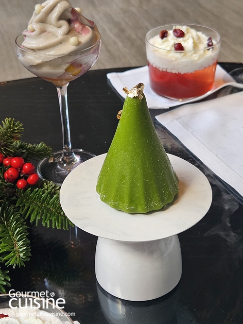 Four Seasons Hotel Bangkok เพิ่มความอบอุ่นหัวใจตลอดเทศกาลคริสต์มาสด้วย The Holiday Afternoon Tea