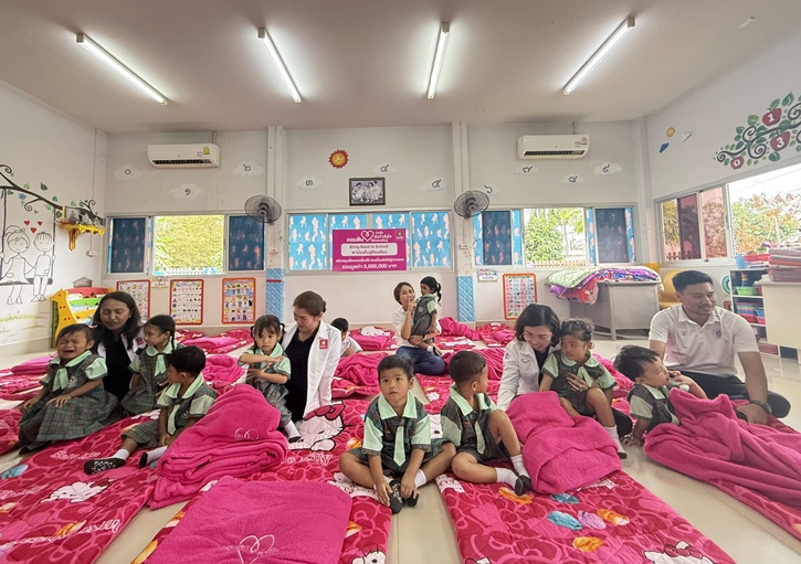 ออมสิน ช่วยตั้งหลักให้ผู้ปกครองชาวหาดใหญ่ สนับสนุนอุปกรณ์เครื่องใช้เด็กนักเรียน รวมมูลค่ากว่า 3 ลบ.