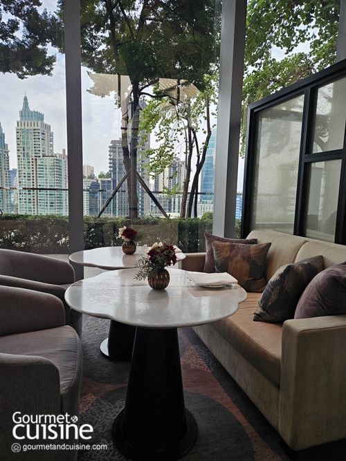 A Festive Afternoon Tea Affair ละเลียดขนมหวานแฮนด์คราฟธีมคริสต์มาส ที่ Park Hyatt Bangkok