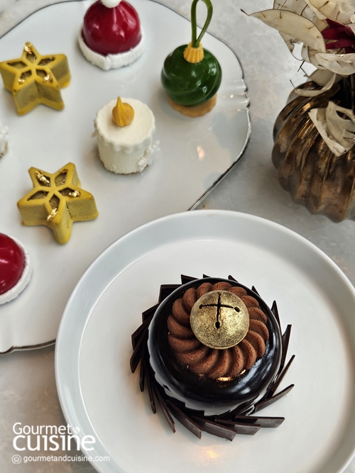 A Festive Afternoon Tea Affair ละเลียดขนมหวานแฮนด์คราฟธีมคริสต์มาส ที่ Park Hyatt Bangkok