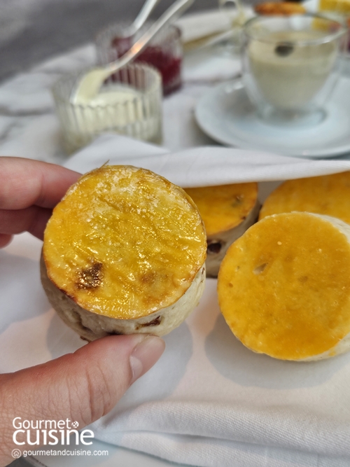 A Festive Afternoon Tea Affair ละเลียดขนมหวานแฮนด์คราฟธีมคริสต์มาส ที่ Park Hyatt Bangkok