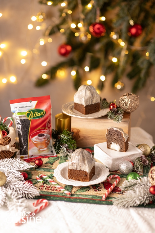 เค้กโมจิงาดำ (Mochi Black Sesame Cake)