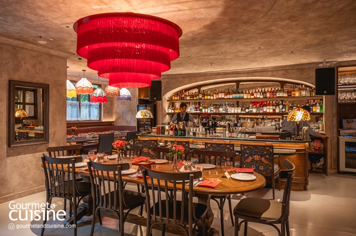 Sri’s Room ร้านอาหารภาคตะวันออก คอนเซ็ปต์ร้านตัดเย็บเสื้อผ้าใจกลางสยาม