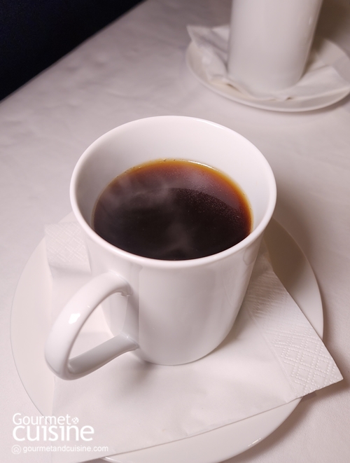 Quilombo สเต๊กเฮาส์สไตล์อาร์เจนตินาในปราสาทหินใจกลางทองหล่อ