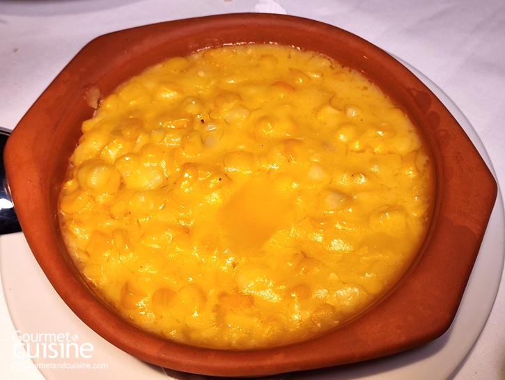 Quilombo สเต๊กเฮาส์สไตล์อาร์เจนตินาในปราสาทหินใจกลางทองหล่อ