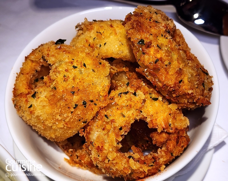 Quilombo สเต๊กเฮาส์สไตล์อาร์เจนตินาในปราสาทหินใจกลางทองหล่อ