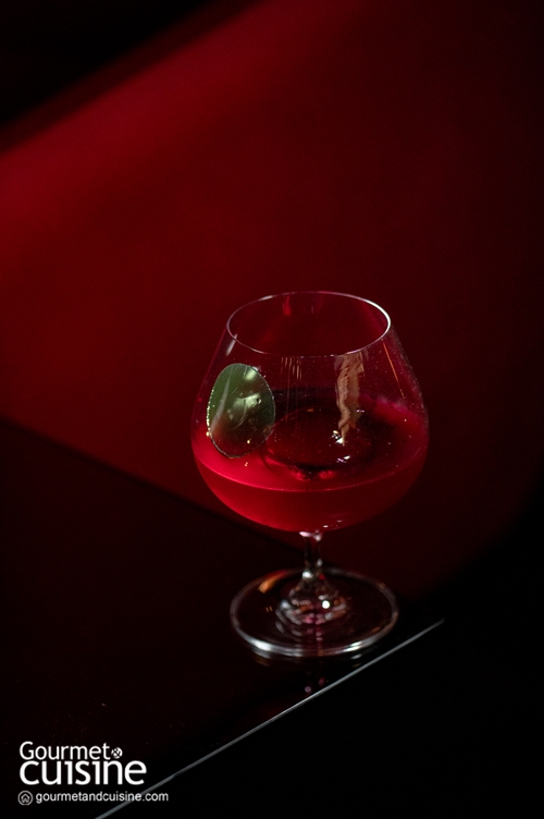 mL Bar บาร์น้องใหม่ย่านสีลม ที่หยิบตัวเลขมาครีเอตเป็นค็อกเทล