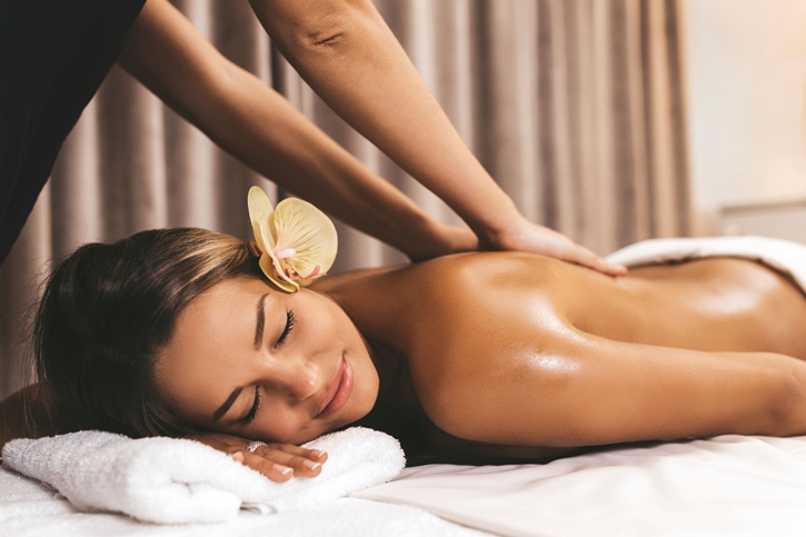 เส้นทางสู่ผิวเปล่งประกายด้วย ชี่ โกลว์ เจอร์นีย์ ที่ ชี่ แชงกรี-ลาสปา โรงแรมแชงกรี-ลา กรุงเทพฯ