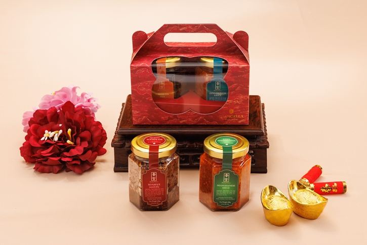 เฉลิมฉลองปีมะเมีย และเทศกาลตรุษจีนประจำปี พ.ศ. 2566 ด้วยหลากหลายตัวเลือกของขวัญที่เปี่ยมด้วยความหมายมงคลประจำช่วงเทศกาลตรุษจีนที่รังสรรค์ขึ้นอย่างละเมียดละไม 