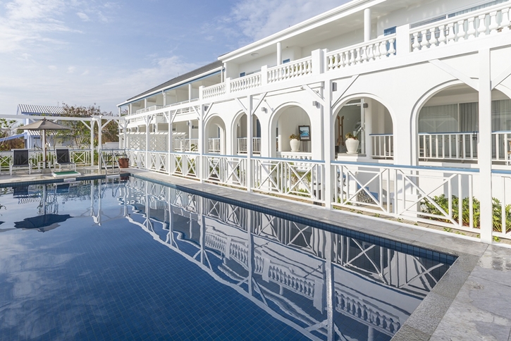 Sweet Escape ติดเกาะหวานฉ่ำฉลองวาเลนไทน์  กับแพ็คเกจห้องพักสุดสวีท จากโรงแรมซัมแวร์ เกาะสีชัง อินเลิฟกับทริปล่องเรือยอร์ช ดินเนอร์คู่รัก และห้องพักสุดโรแมนติก