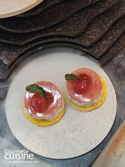 ผลิบานหวานหอมไปกับ The Blossom Garden ชุดน้ำชายามบ่ายธีมซากุระแห่ง Sindhorn Kempinski Hotel Bangkok