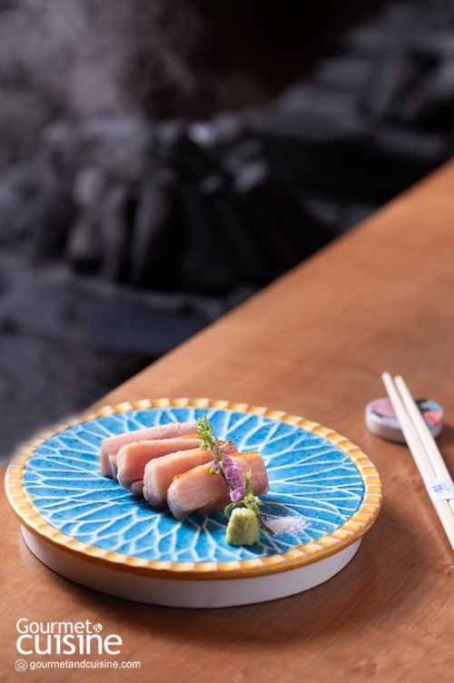 Seared Chicken (Tataki) ไก่ย่างสูตรพิเศษโดยเชฟนาริ ร้าน Kuma no Yakitori