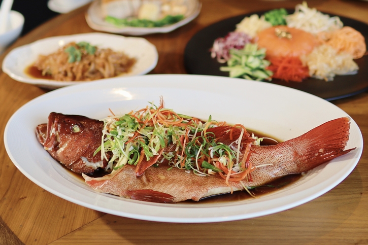 ฉลองวันแห่งความรักและอิ่มอร่อยไปกับเมนูพิเศษตลอดเดือนกุมภาพันธ์ ทั้งวาเลนไทน์และตรุษจีน ที่โรงแรมคอร์ทยาร์ด แมริออท ภูเก็ต ทาวน์