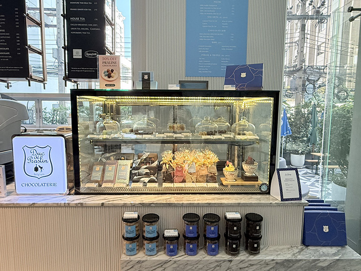 เลอ เมอริเดียน กรุงเทพ เปิดตัวโปรเจ็คร่วมสุดพิเศษ เมื่อศิลปะแห่งช็อกโกแลตเบลเยียม พบกับละติจูด 13