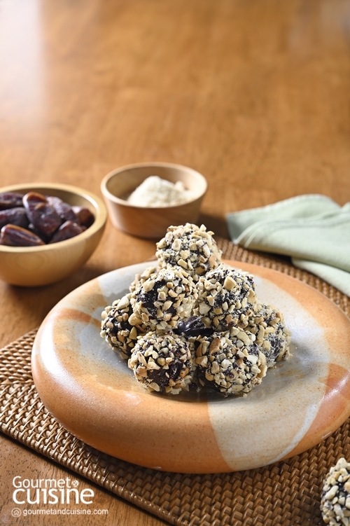 ช็อกโกแลตพาวเวอร์บอล (Chocolate Power Balls) สูตรโดย เชฟพล ตัณฑเสถียร