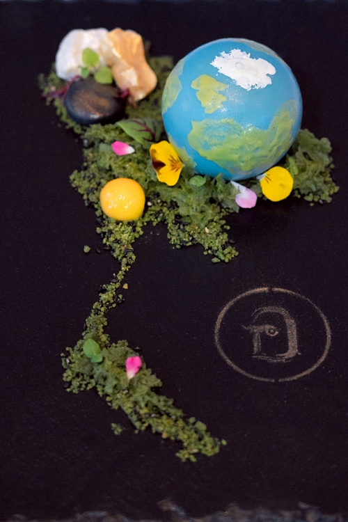 สตรีผู้ทรงอิทธิพลและเชฟดาวมิชลินรวมพลัง ในงาน “ยูนิเซฟ บลูสตาร์ กาล่า” เพื่อต่อสู้กับภาวะทุพโภชนาการในเด็ก