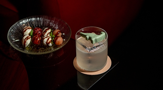 mL Bar บาร์น้องใหม่ย่านสีลม ที่หยิบตัวเลขมาครีเอตเป็นค็อกเทล