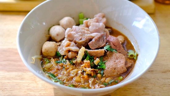 “เกื๋อเตี๋ยวรวย” ก๋วยเตี๋ยวเรือสูตรอยุธยาอร่อยไม่ต้องปรุงเพิ่ม
