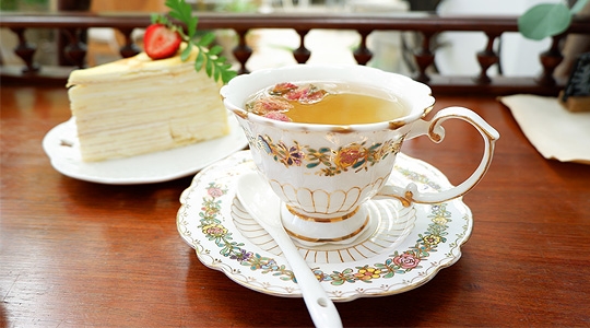 Chuanpisamai cafe x Hamlet จิบชายามบ่าย ท่ามกลางธรรมชาติในสไตล์วินเทจ