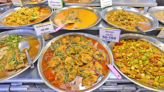 อิ่มอร่อยกับสุดยอด 5 ร้านข้าวราดแกง - Gourmet & Cuisine Magazine