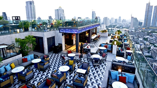 5 ร้านน่านั่งเคาท์ดาวน์ข้ามปี